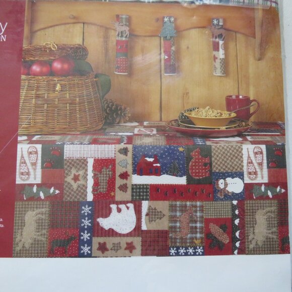 Rustic Christmas Vintage JC Penny Tablecloth Wildlife Cabin Bear Moose Woodland - Picture 2 of 8